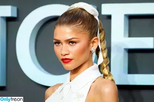Zendaya nude photo #1797