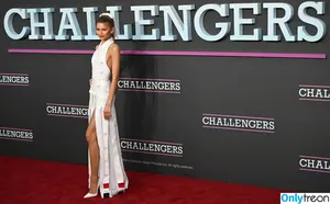 Zendaya nude photo #1820