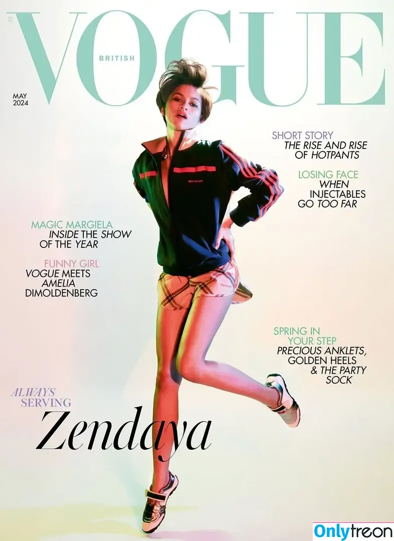 Zendaya nude photo #1789 (Zendaya)