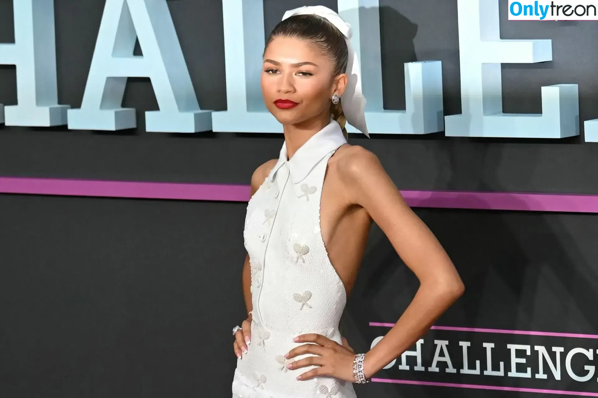 Zendaya nude photo #1821 (Zendaya)