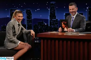 Zendaya nude photo #2035