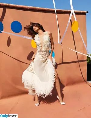 Zendaya nude photo #2106