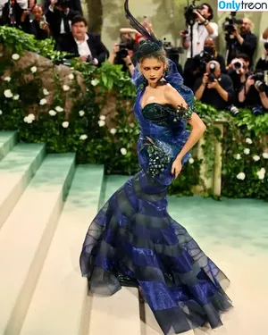 Zendaya nude photo #2259