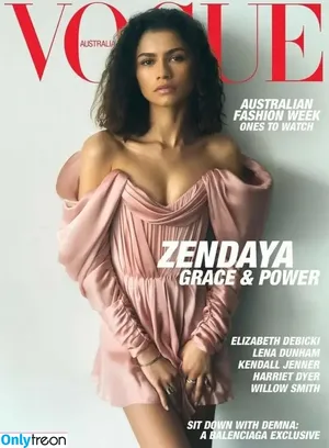 Zendaya nude photo #2348