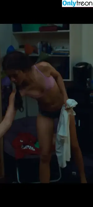 Zendaya nude photo #2428