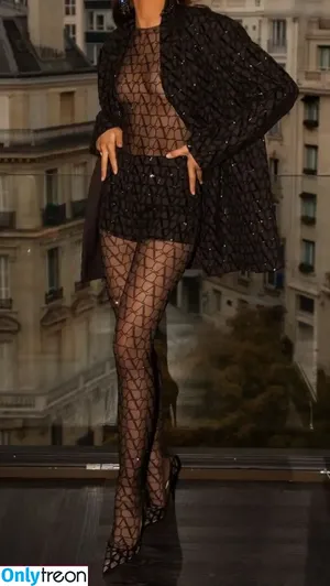 Zendaya nude photo #2483