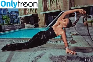 Zendaya nude photo #2604