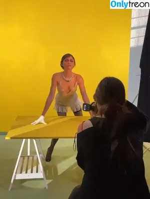 Zendaya nude photo #2934