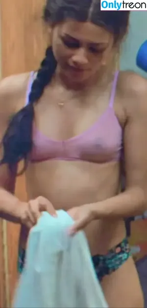 Zendaya nude photo #2994