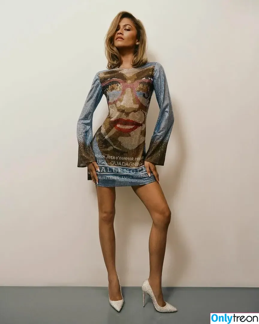 Zendaya nude photo #2211 (Zendaya)