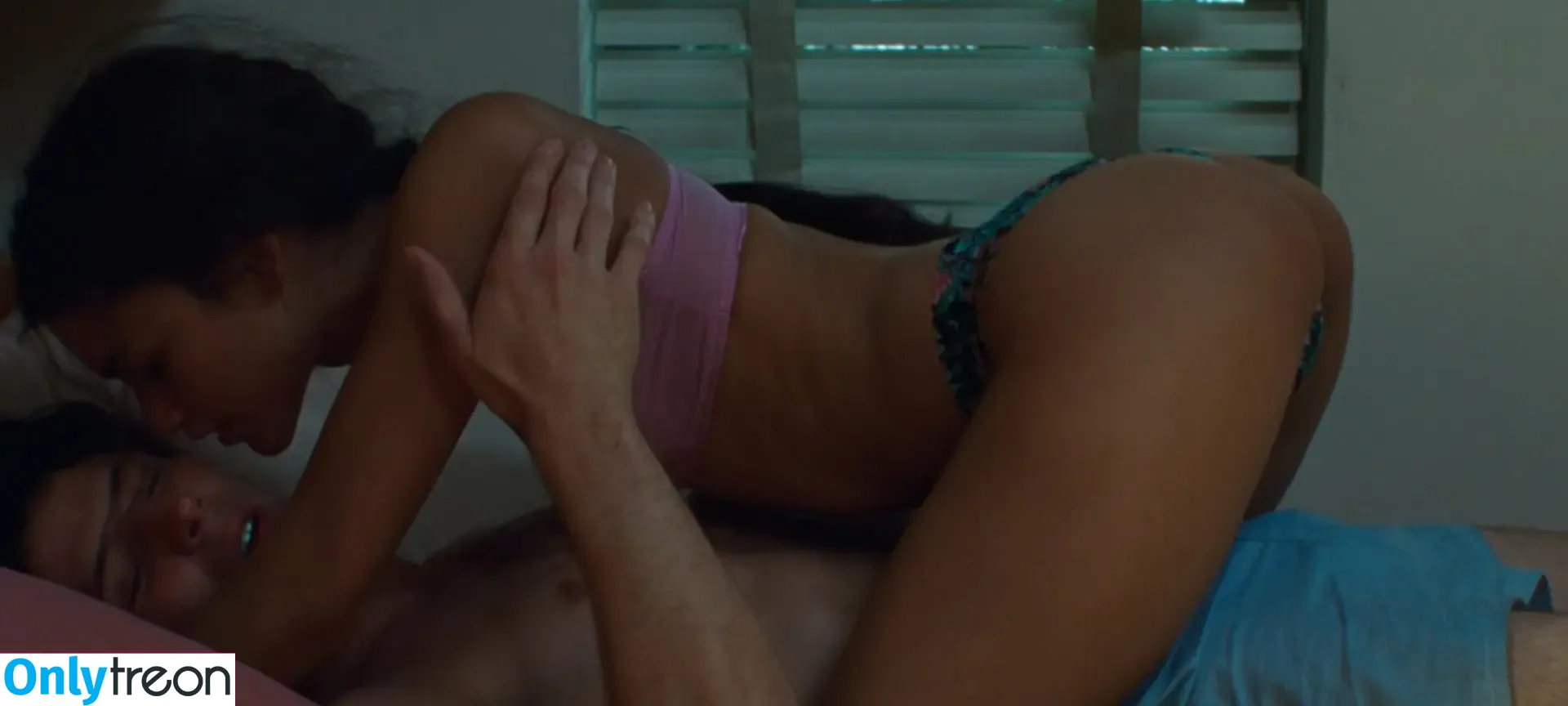 Zendaya nude photo #2448 (Zendaya)