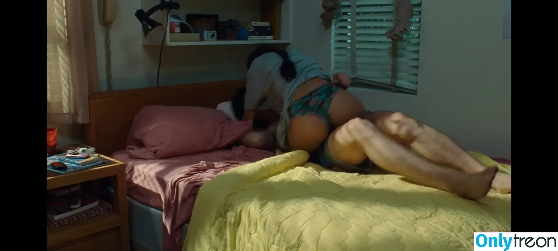 Zendaya nude photo #2460 (Zendaya)