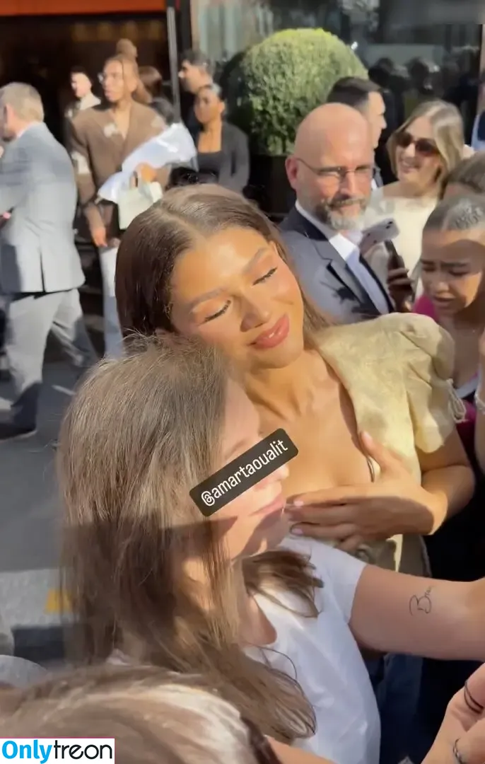 Zendaya nude photo #2631 (Zendaya)