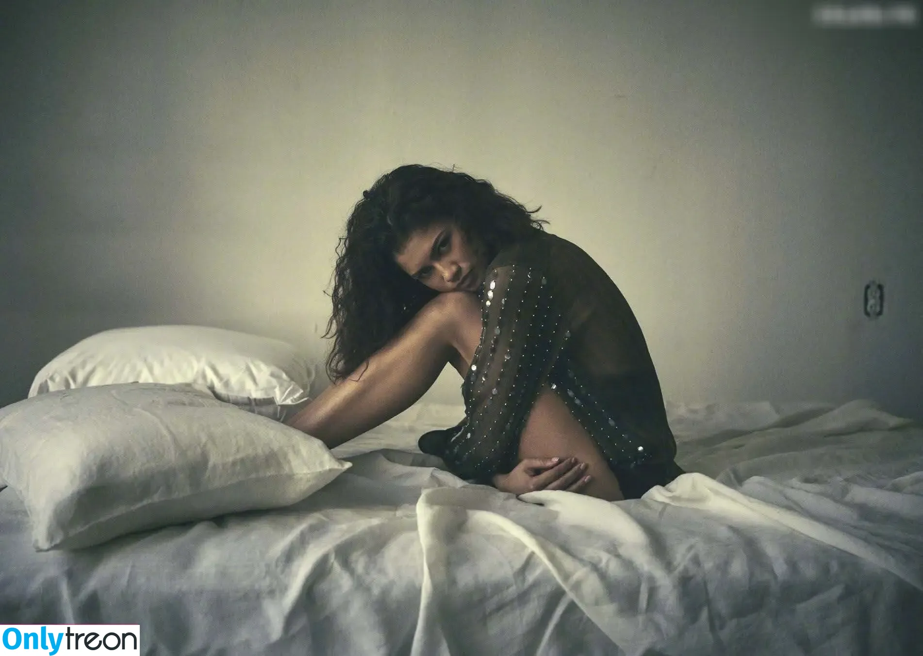 Zendaya nude photo #2975 (Zendaya)