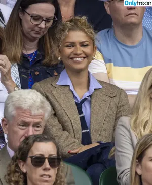 Zendaya nude photo #3084