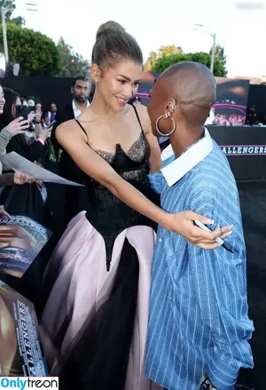 Zendaya nude photo #3117