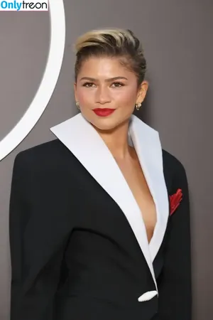 Zendaya nude photo #3319