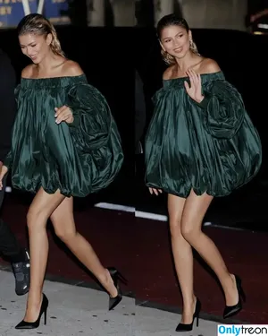 Zendaya nude photo #3386