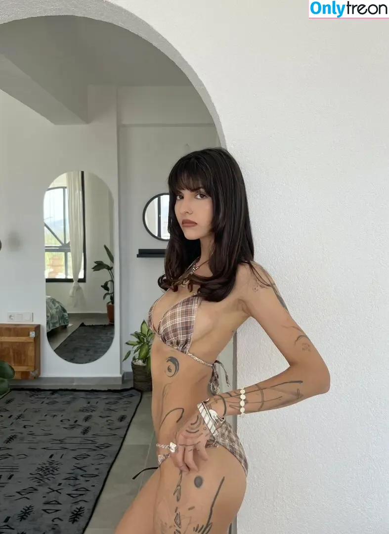 Zeynep Kurubacak nude photo #0105 (KurubacakZeynep / zeynepkurubacak)