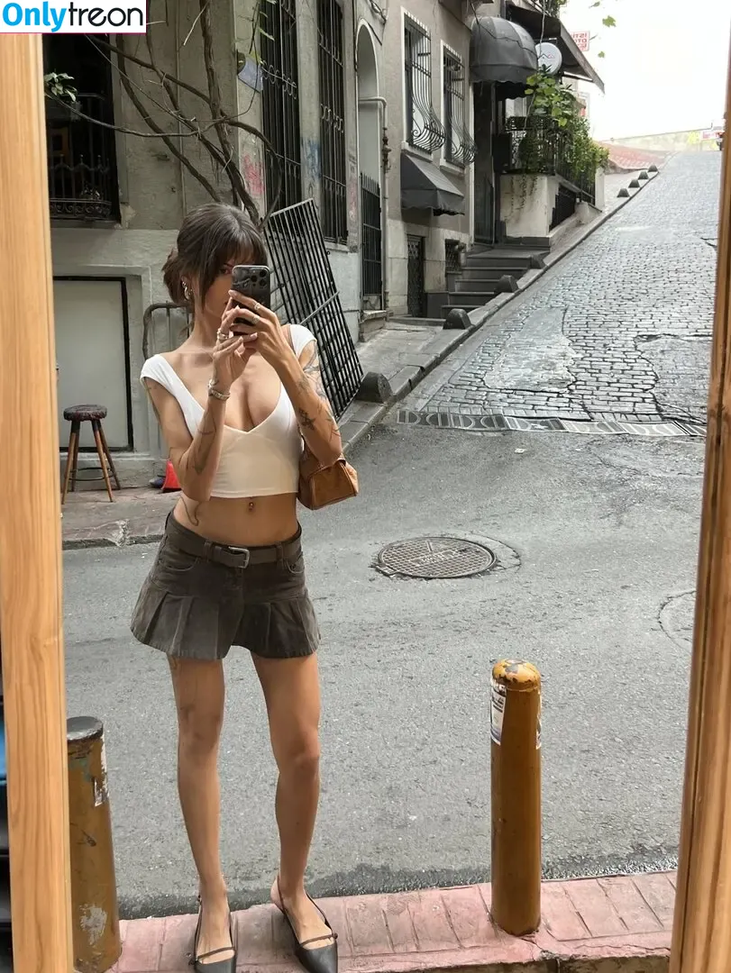 Zeynep Kurubacak nude photo #0133 (KurubacakZeynep / zeynepkurubacak)
