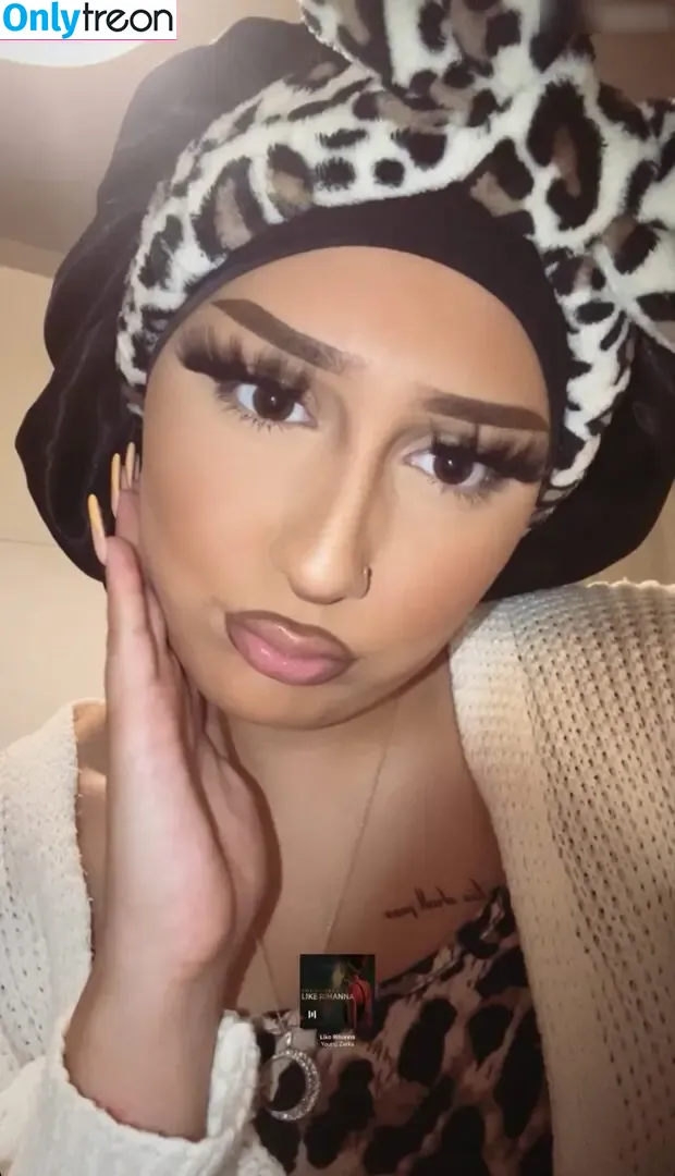 Zeynohijabi nude photo #0006 (Zeynohijabi)