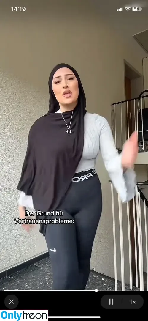 Zeynohijabi nude photo #0025 (Zeynohijabi)