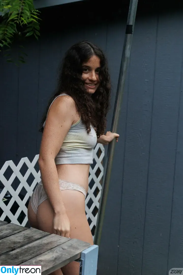 Zishy nude photo #9020 (zishylives)