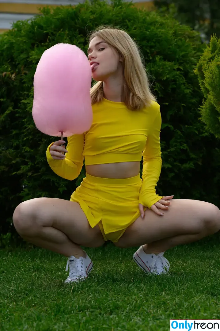 Zishy nude photo #8801 (zishylives)