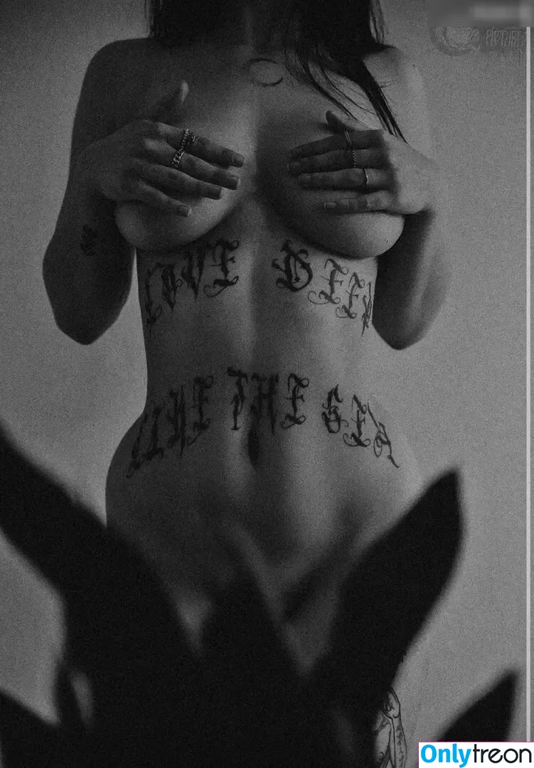 ziya.mrnwsk nude photo #0001 (m0rticia.666 / m0rticiahatake)