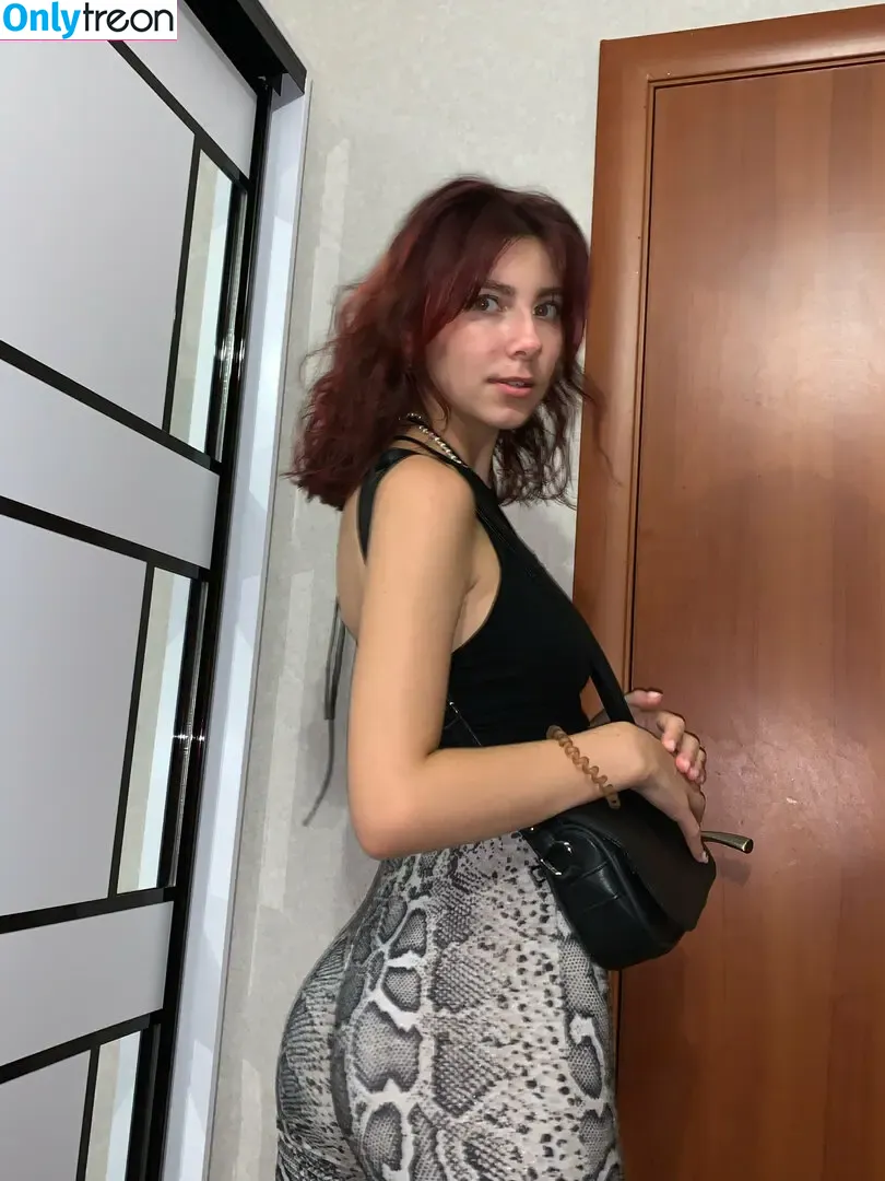 zlatka.lesenok nude photo #0047 (zlatka.lesenok)