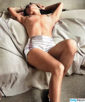 Zoë Kravitz / zoeisabellakravitz nude photo #0007