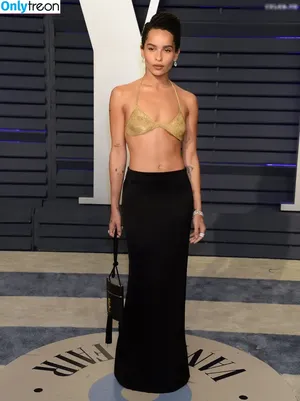 Zoë Kravitz / zoeisabellakravitz nude photo #0061