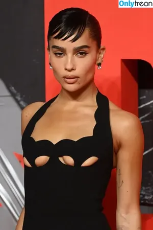 Zoë Kravitz / zoeisabellakravitz nude photo #0085