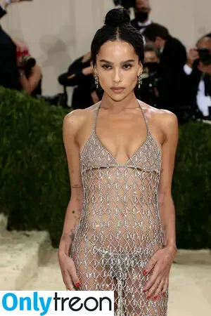 Zoë Kravitz / zoeisabellakravitz nude photo #0096