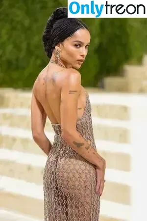Zoë Kravitz / zoeisabellakravitz nude photo #0097