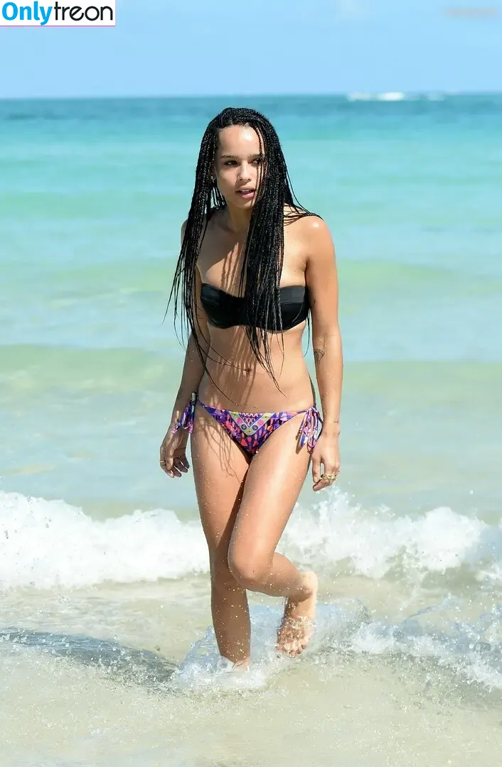 Zoë Kravitz nude photo #0147 (zoeisabellakravitz)