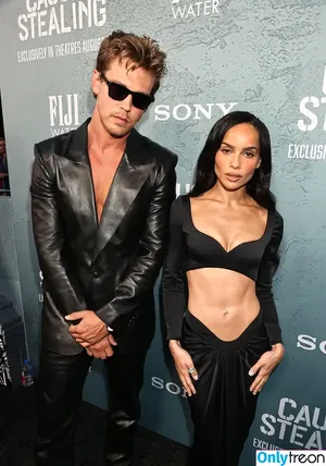 Zoe Kravitz / zoeisabellakravitz nude photo #0448