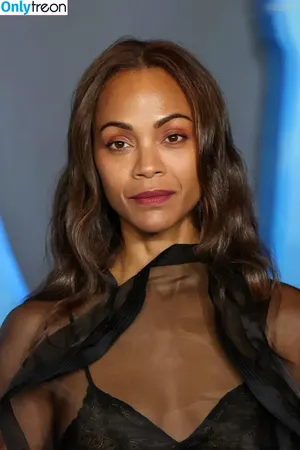 Zoe Saldana / zoesaldana nude photo #1016