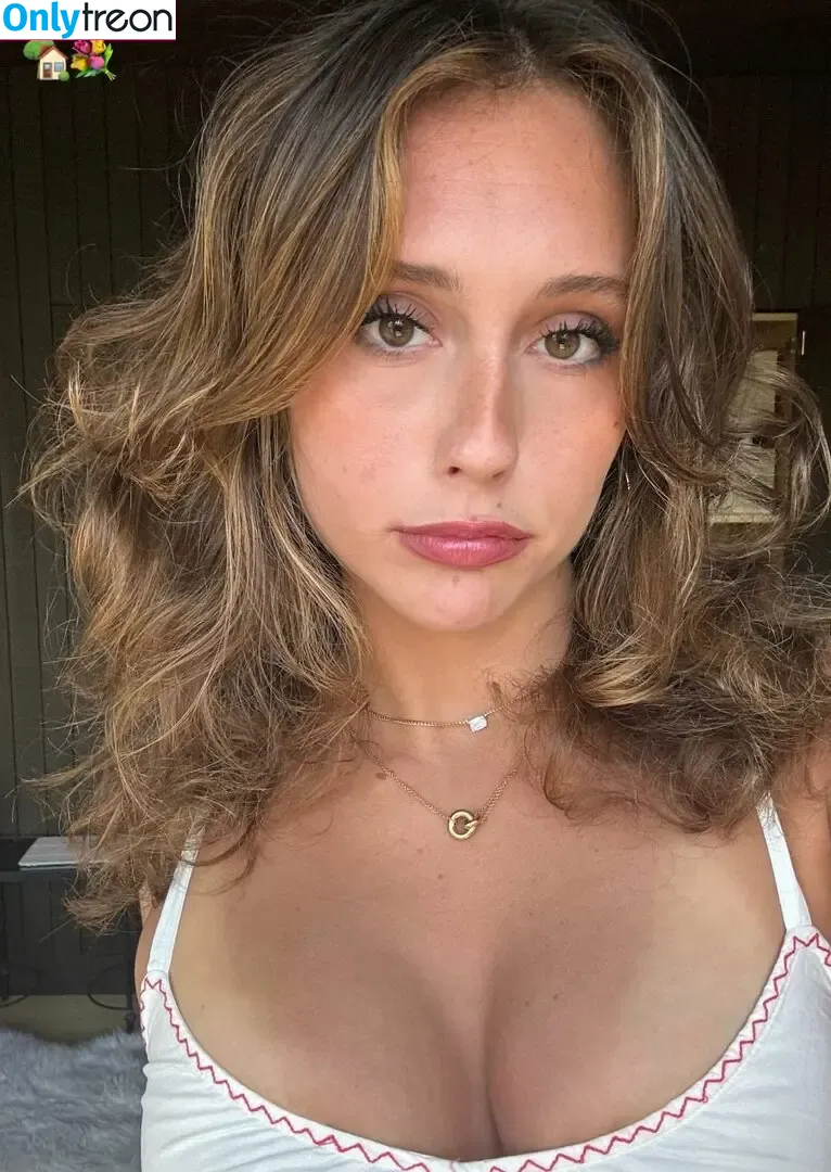 Zoe Simmons nude photo #0018 (zoeesimmons)