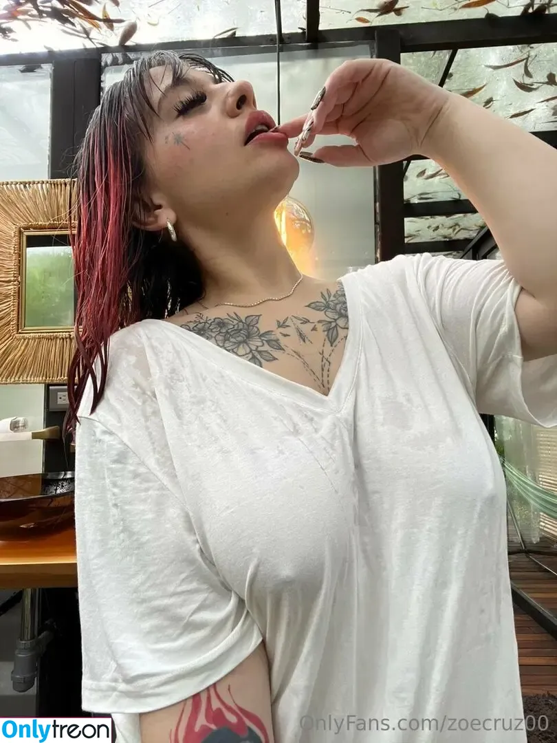 zoecruz00 nude photo #0021 (Z_cruzma)