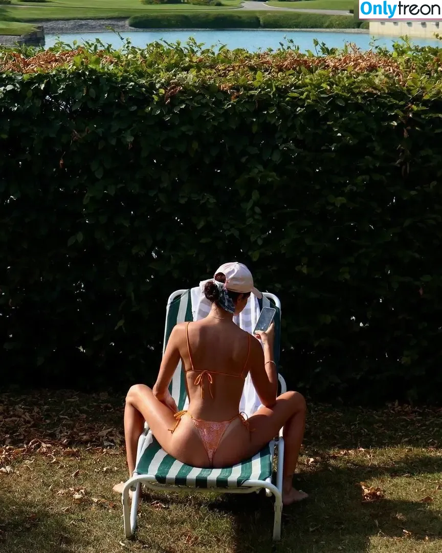 Zoesalome nude photo #0011 (Zoesalome)