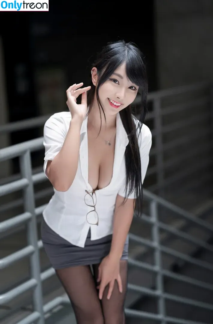 Zoeso nude photo #0170 (zoeso0930)