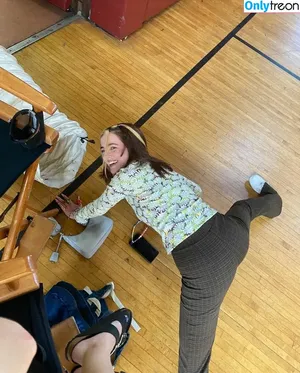 Zoey Deutch / zoeydeutch nude photo #0279