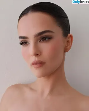 Zoey Deutch / zoeydeutch nude photo #0408