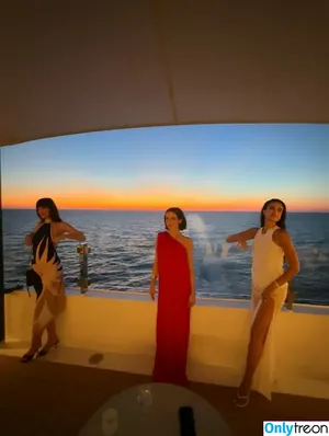 Zoey Deutch / zoeydeutch nude photo #0419