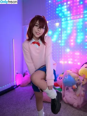 zoey_nyu / udderlyadorable nude photo #0049