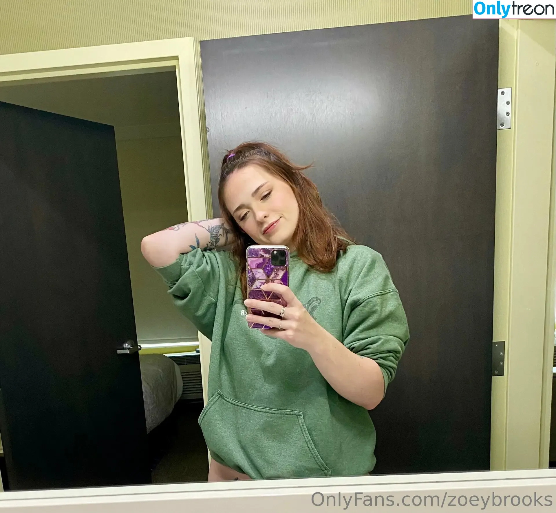 Zoeybrooks nude photo #0158 (zoeybrookes12)