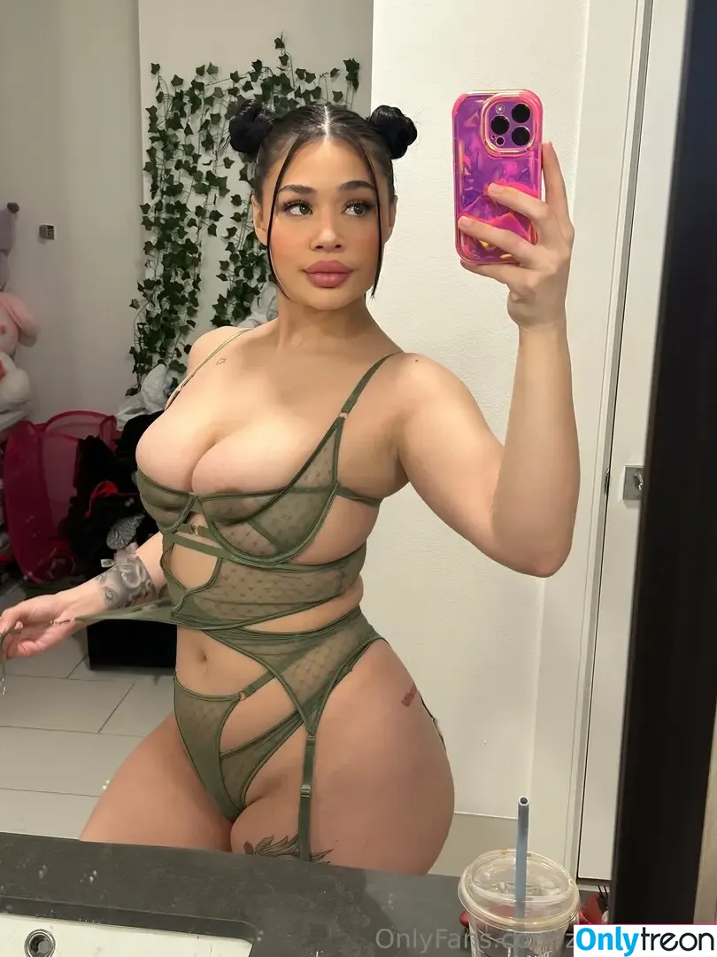zoeyjade98 nude photo #0040 (zoeyjade98)
