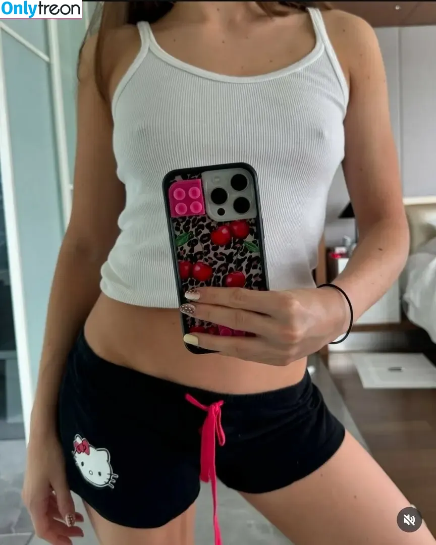 Zoi Lerma nude photo #0019 (Zoifish)