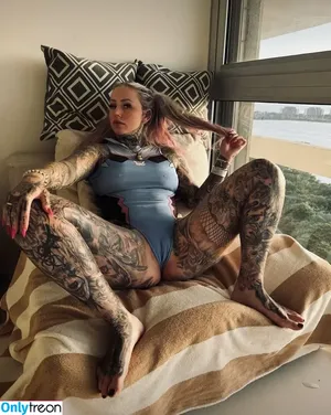 Zombieprinzessin / laurachesnok nude photo #0151